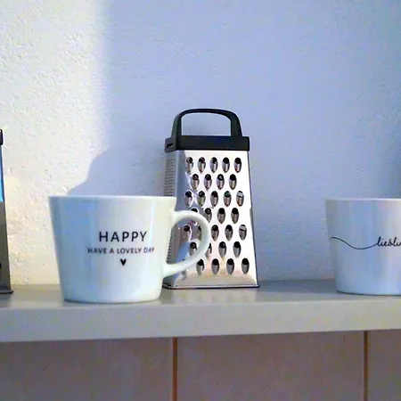 24 Modern & Gemuetlich Appartement *