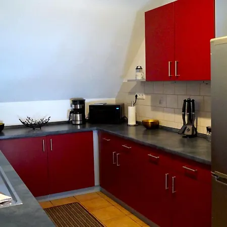 24 Modern & Gemuetlich Appartement *